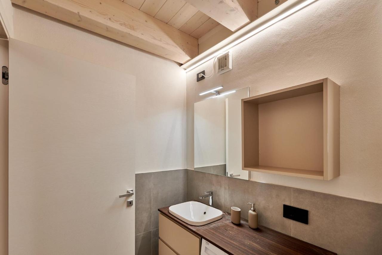 Apartmentsgarda - Residenza Mercanti מראה חיצוני תמונה